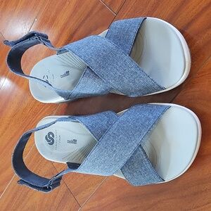 Clark's Cloudsteppers Soft Cushion Ankle Strap Sandal Heathered Denim Blue Sz 9